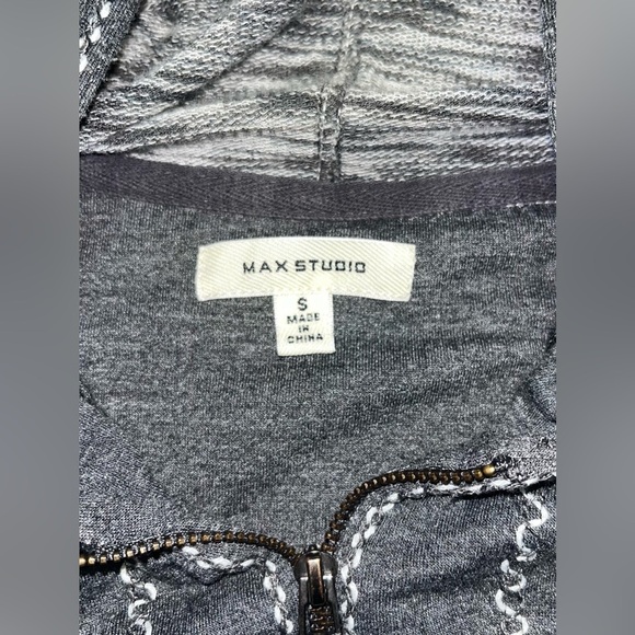 Max Studio Oversized Jacket Size Small - Picture 2 of 7